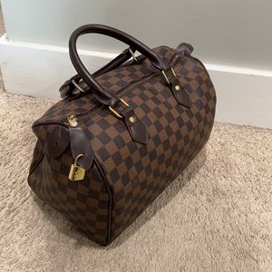 Louis Vuitton Purse